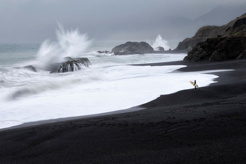 small-man-grand-nature-landscape-photography-7